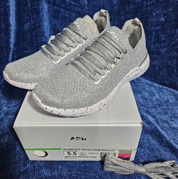 APL Shoes - NEW APL Women's Techloom Breeze Running Shoes 5.5 Silver Purple Pink